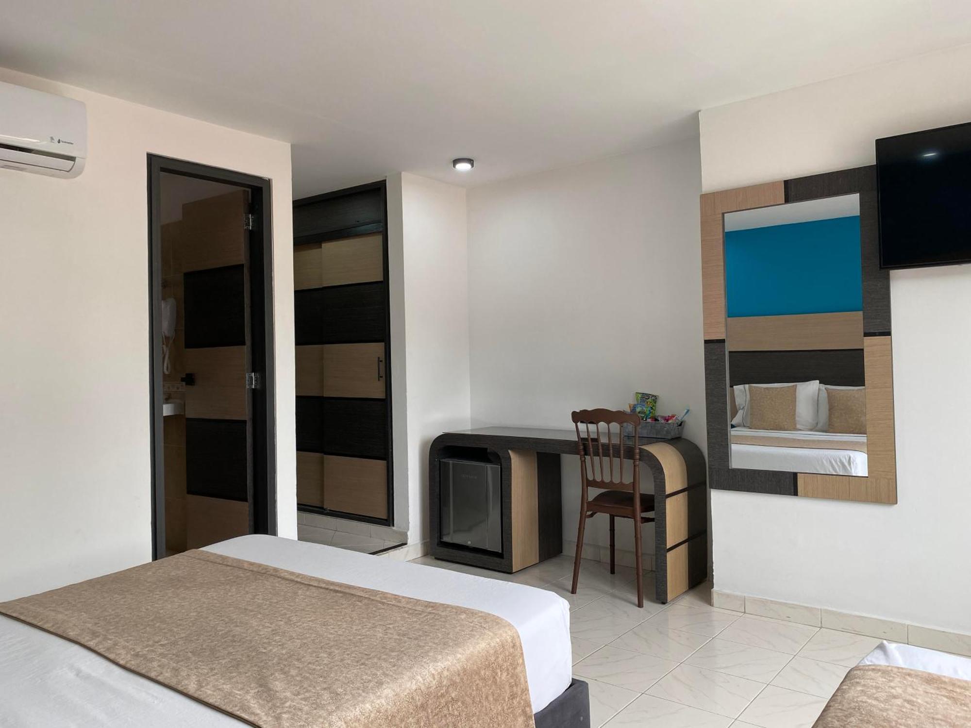 Hotel Plaza Real Ocana Luaran gambar