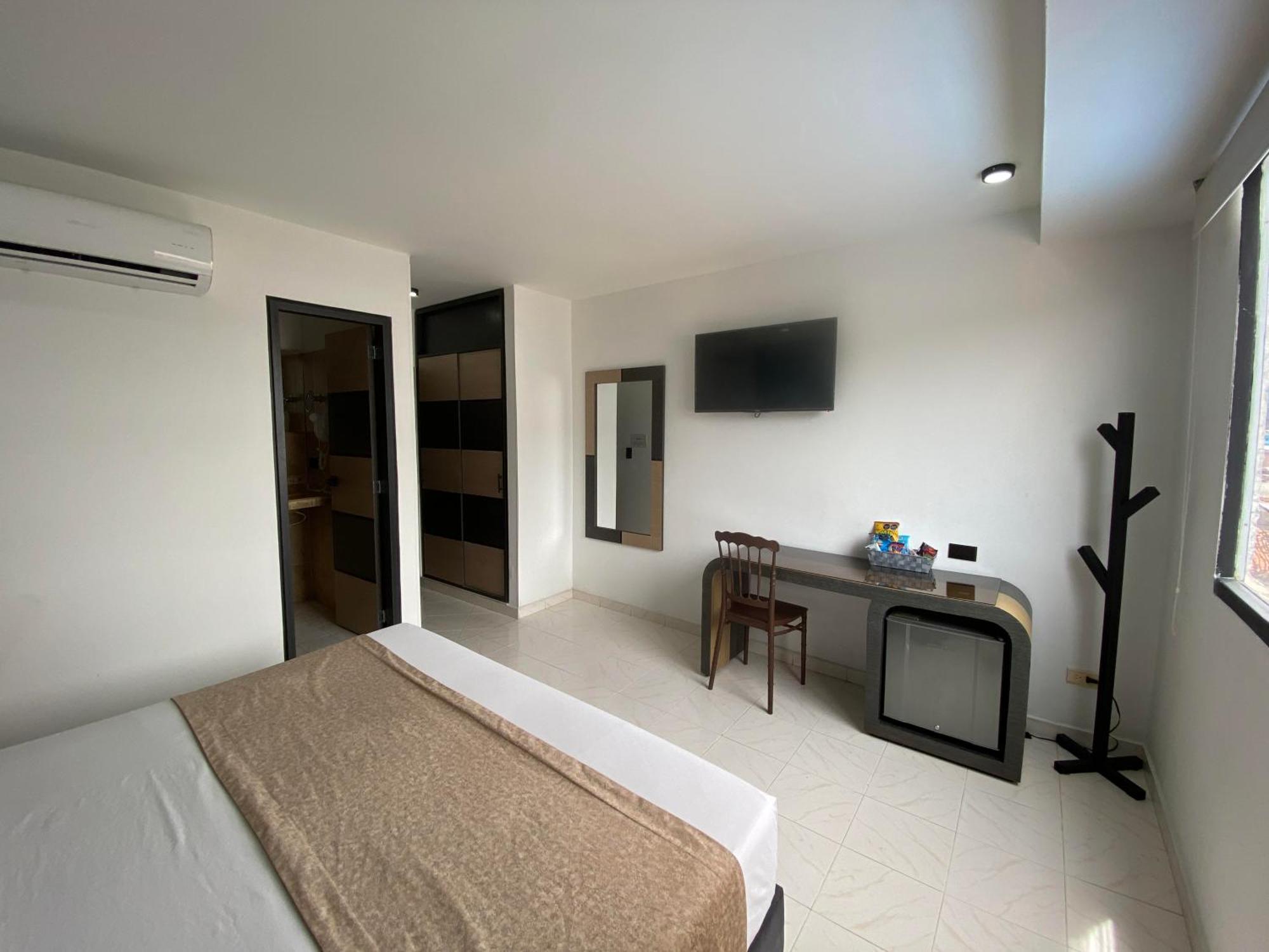 Hotel Plaza Real Ocana Luaran gambar