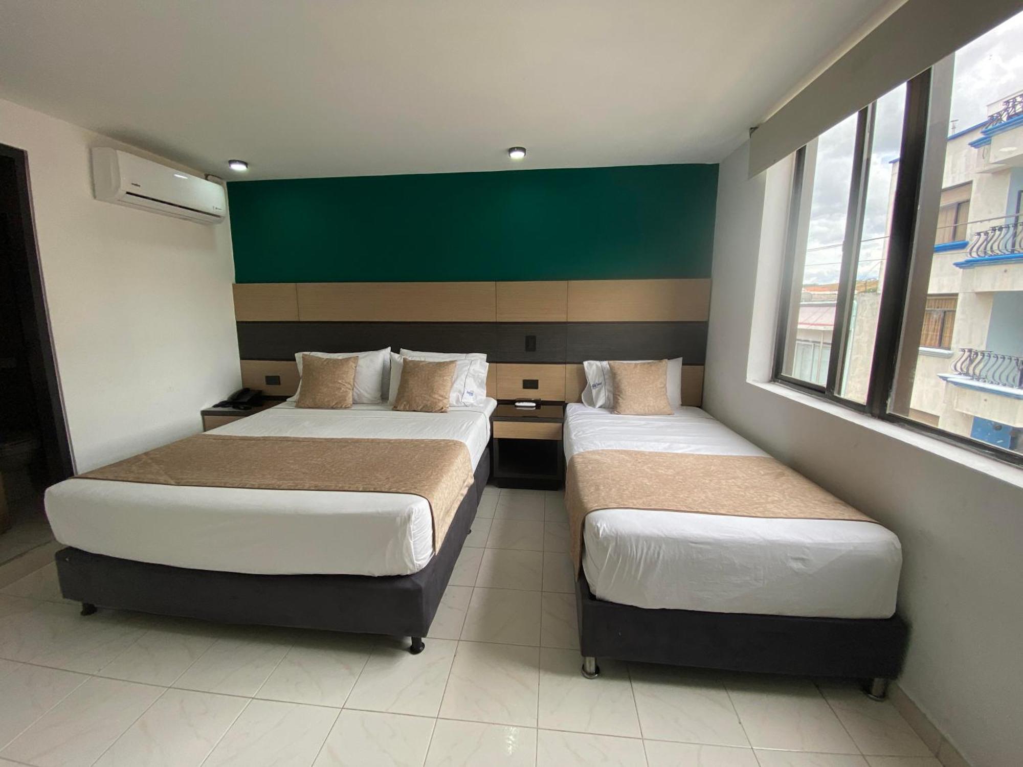 Hotel Plaza Real Ocana Luaran gambar